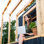 How to enable the Docker checkpoint feature to take snapshots of your running containers